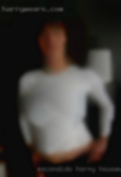 Escondido horny housewives