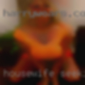 Housewife seeking circumcised
