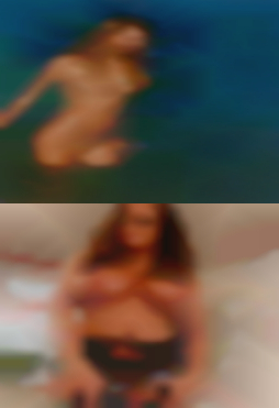 nude woman like to move it