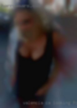 Valencia CA looking for sex