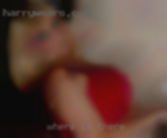 where is there milfs in swingers over 50 want bi men
